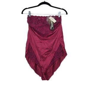 NWT Vintage 70s 80s Vassarette Strapless Lace Teddy Bodysuit Slip Red 36